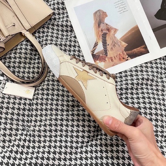 Golden Goose Premium Cream Trainers